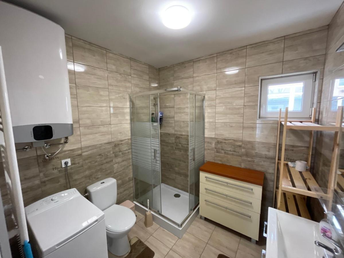 Sorrento Deluxe Apartment - Jacuzzi 希欧福克 外观 照片